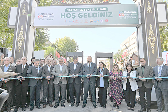 2. TEKSTİL FUARI ZİYARETÇİLERE KAPILARINI AÇTI