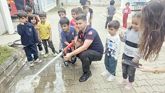 MİNİKLERE YANGIN EĞİTİMİ