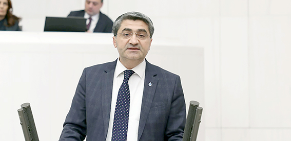 EKMEN “GAZZE’DE ULUSLARARASI SİSTEM SESSİZ, KÜRESEL VİCDAN AYAKTA”