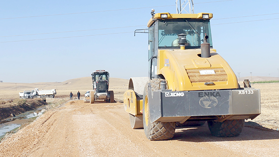 ERKÖKLÜ KÖYÜ YOLUNDA PMT SERİMİ TAM GAZ