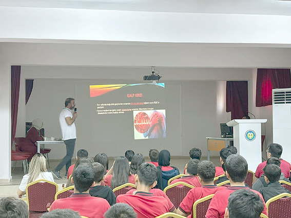 GÜLTEPE ANADOLU LİSESİ’NDE SAĞLIKLI YAŞAM EĞİTİMİ