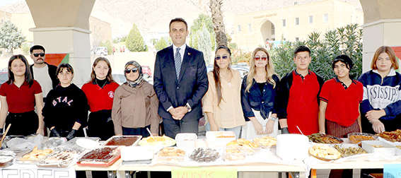 HASANKEYF’TE ÖĞRENCİLERDEN GAZZE’YE DESTEK KERMESİ