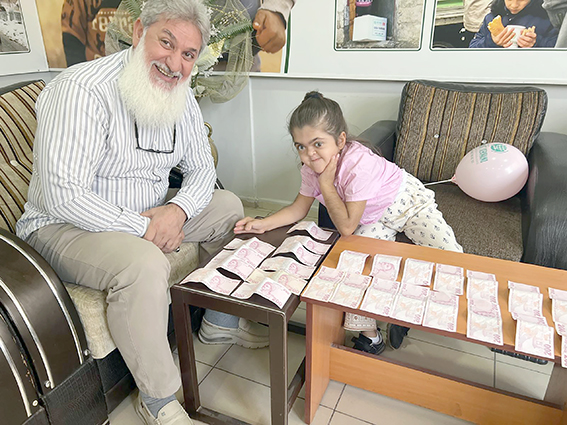 KÜÇÜK SARA’DAN GAZZE’YE BÜYÜK BİR KALP