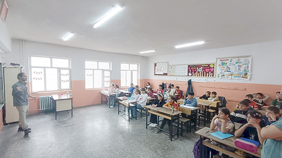 ÖĞRENCİLERE ‘SIFIR ATIK’ EĞİTİMİ