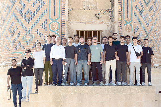 ÖĞRENCİLERE TARİH VE KÜLTÜR GEZİSİ