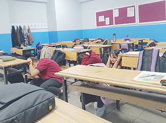OKULLARDA GÜVENLİ TAHLİYE TATBİKATI GERÇEKLEŞTİRİLDİ