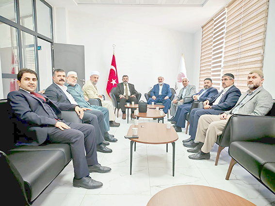 “MADDİ KÜLFET DEĞİL, MANEVİ DAYANIŞMA ÖN PLANDA OLMALI”
