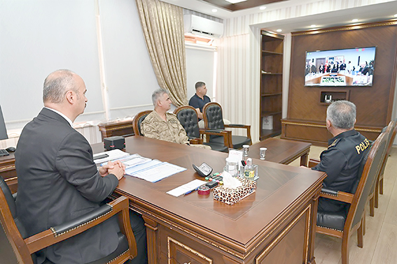 VALİ CANALP, VKS TOPLANTISINA KATILDI