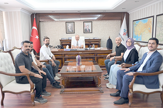 YAMAÇ PARAŞÜTÇÜLERİ MERETO DAĞI’NDA BULUŞUYOR