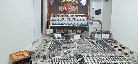 3 YILDA 2 BİNİN ÜZERİNDE SİLAH VE 119 BİN PARÇA ELE GEÇİRİLDİ