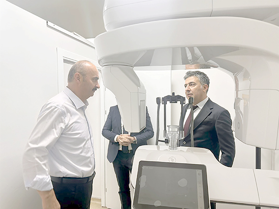 AĞIZ VE DİŞ SAĞLIĞI HASTANESİNDE İNCELEMELERDE BULUNDU