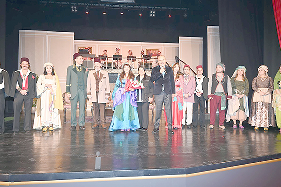 ‘AŞKIN SEN HALİ’ SANATSEVERLERLE BULUŞTU