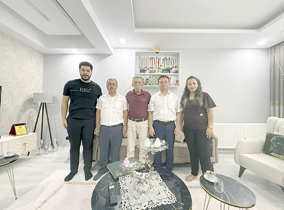 DEFTERDARLIKTAN ŞEHİT AİLELERİ VE GAZİLERE ANLAMLI ZİYARET