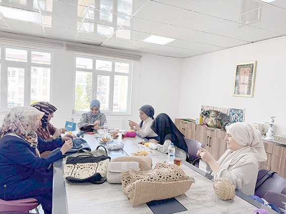 BİR YILDA 32 KURS AÇILDI