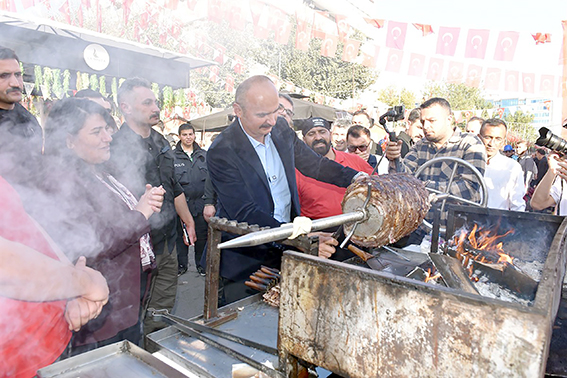 GASTRONOMİ FUARI ZİYARETÇİLERE KAPILARINI AÇTI