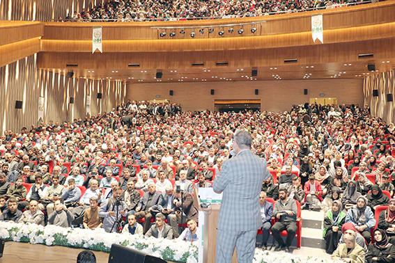 İHH’DEN ‘GAZZE’NİN AYDINLATTIKLARI’ KONFERANSI