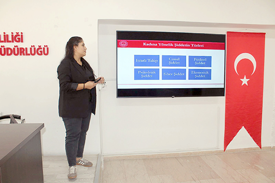 KADINA YÖNELİK ŞİDDETLE MÜCADELE FARKINDALIK SEMİNERİ GERÇEKLEŞTİRİLDİ