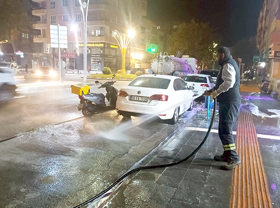 KALDIRIMLAR YIKANARAK PIRIL PIRIL HALE GETİRİLDİ