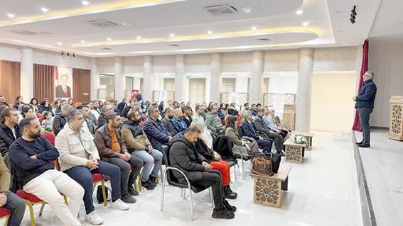 MESLEKİ GELİŞİM ZİRVESİ EĞİTİMİ TAMAMLANDI