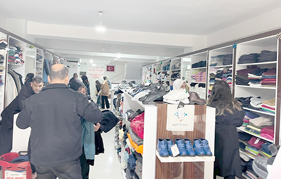 SOSYAL MARKET’TEN 126 BİN KİŞİYE DESTEK