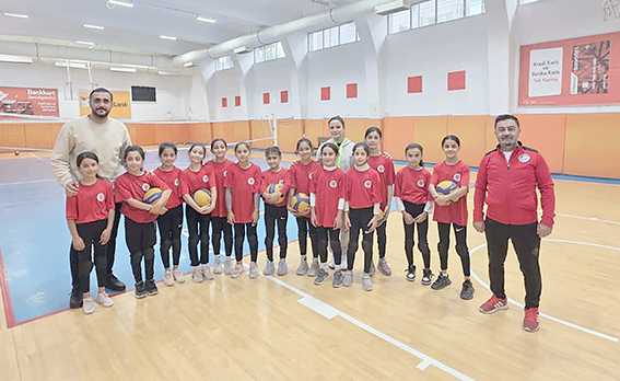 TPAO’NUN MİNİK SULTANLARI GELECEĞE SERVİS ATIYOR