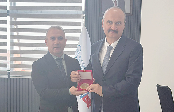 VALİ CANALP, FEDERASYON BAŞKANINI KABUL ETTİ