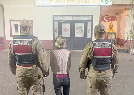 ARANAN ŞAHISLARA YÖNELİK OPERASYONLARDA 17 KİŞİ YAKALANDI