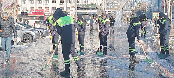 BUZLANMAYA KARŞI YOĞUN MÜCADELE