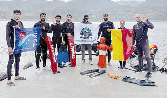 GENÇLİKTEN GÜMÜŞ CANKURTARAN KURSU