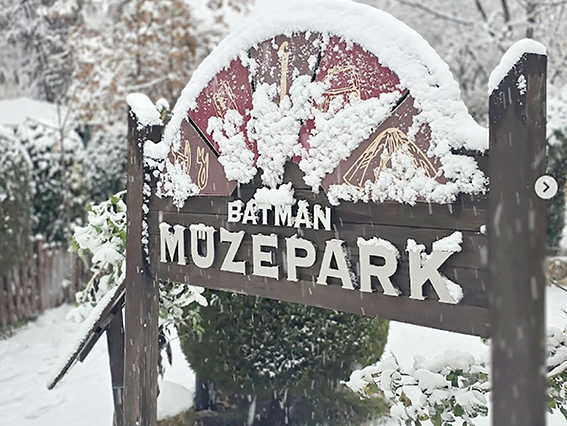 KIŞ MASALI MÜZEPARK BEYAZ ÖRTÜYLE BÜYÜLEDİ!