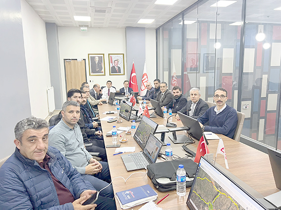 YOĞUN KAR YAĞIŞINA KARŞI KRİZ MASASI OLUŞTURULDU