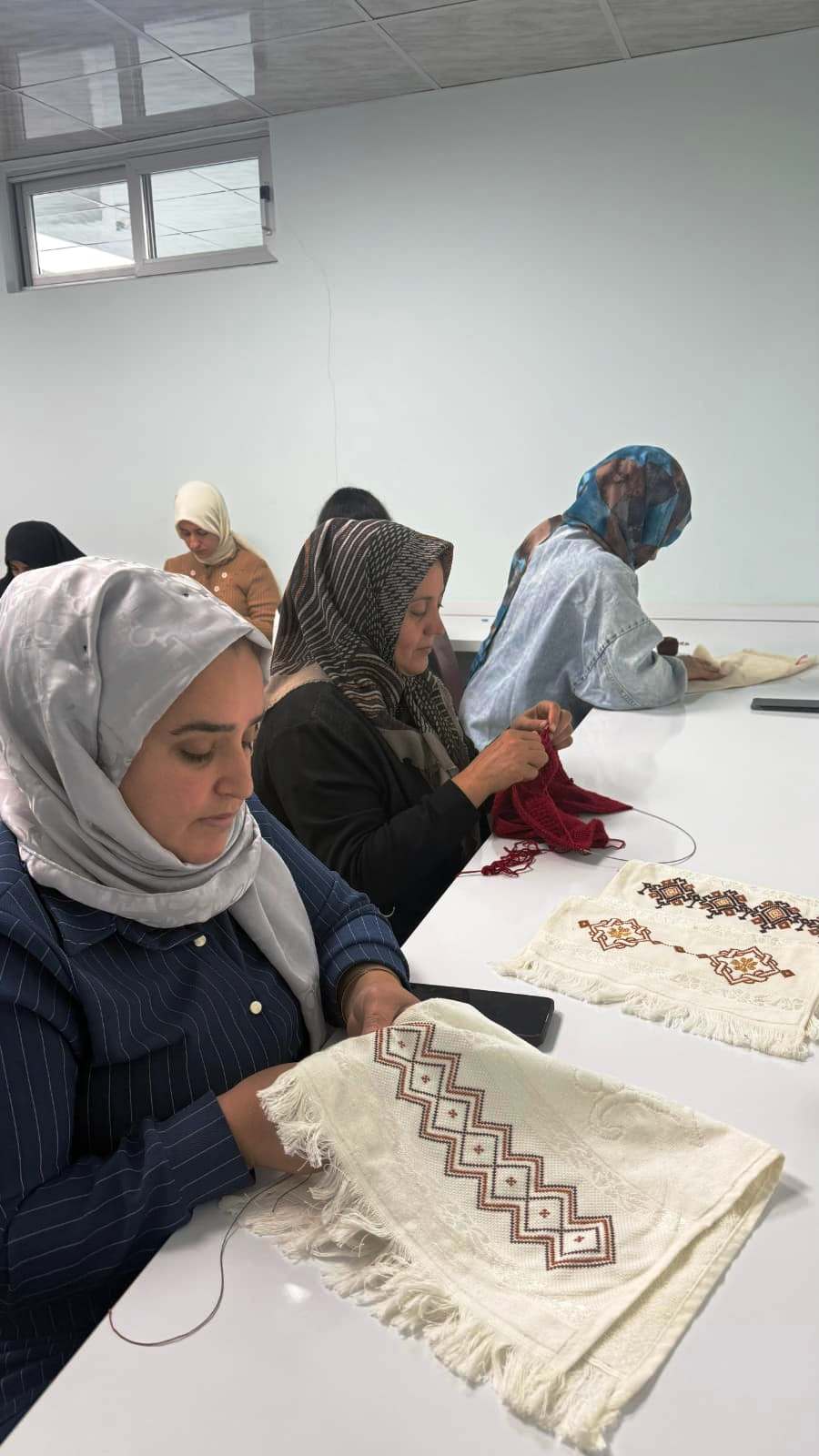 Kadınlar El Sanatlarıyla Aile Bütçesine Katkı Sağlıyor