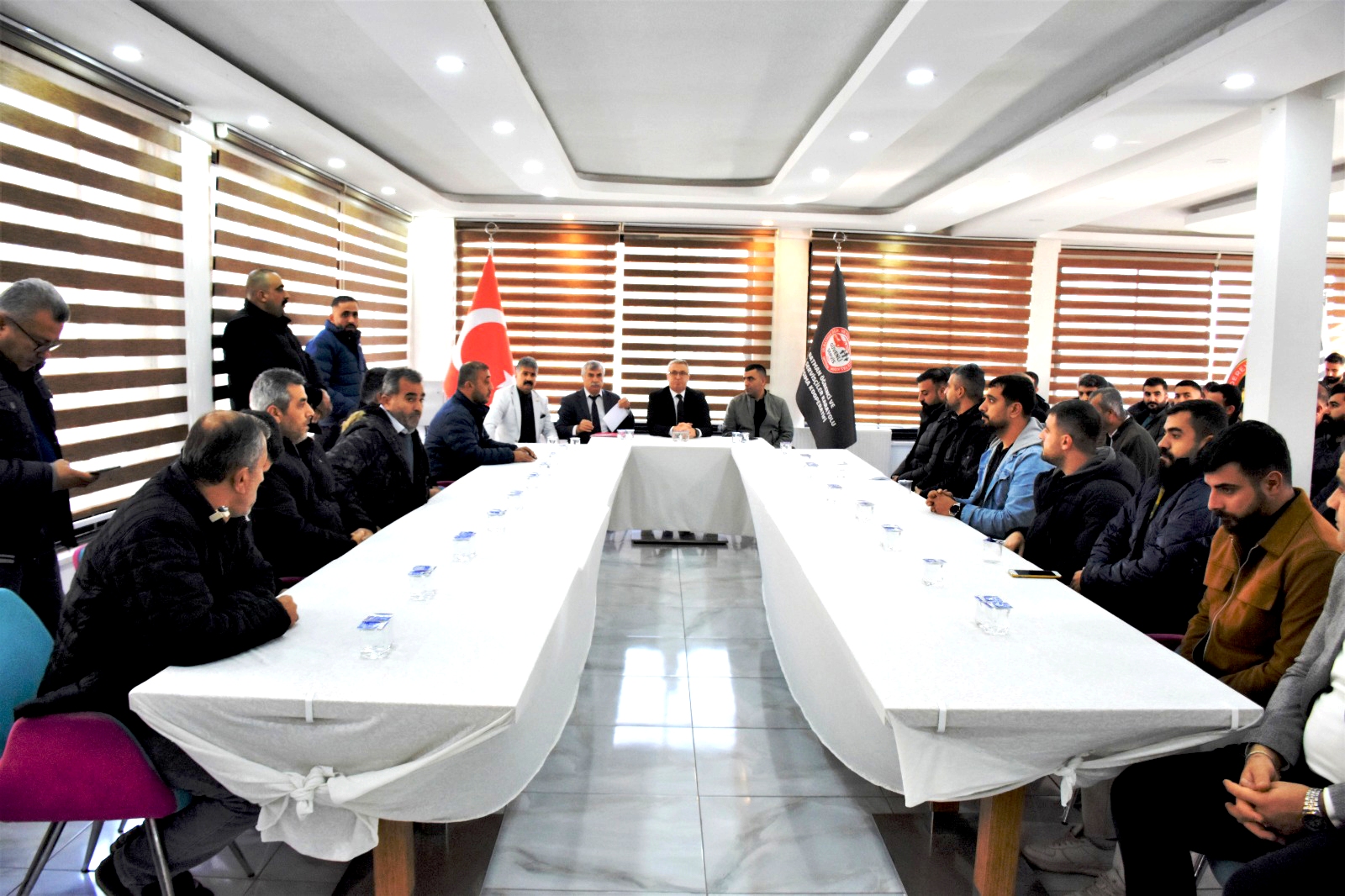 Öğrenci Servis Sürücüleri Bilgilendirme toplantısı yapıldı