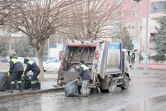 KENT GENELİNDE TEMİZLİK SEFERBERLİĞİ