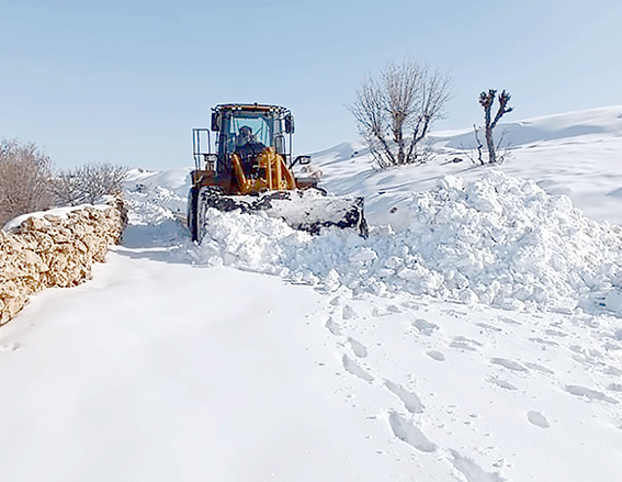 4 BİN 859 KİLOMETRE KÖY YOLU ULAŞIMA AÇILDI