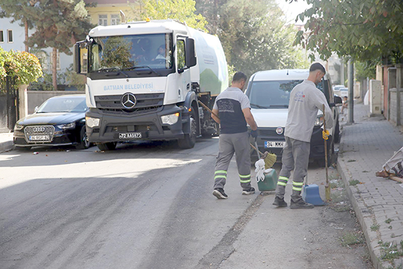 950 BİN KM YOL SÜPÜRÜLDÜ