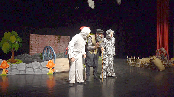 ÇOCUK TİYATROSU CEBİMDEKİ OYUNLAR SAHNELENDİ