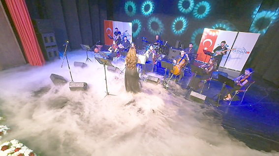 ÇOK DİLLİ EZGİLERLE MÜZİĞİN EVRENSEL DİLİ BATMAN’DA YANKILANDI