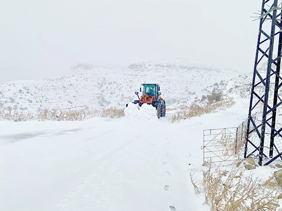 HASANKEYF’TE KAPANAN KÖY YOLU YENİDEN ULAŞIMA AÇILDI