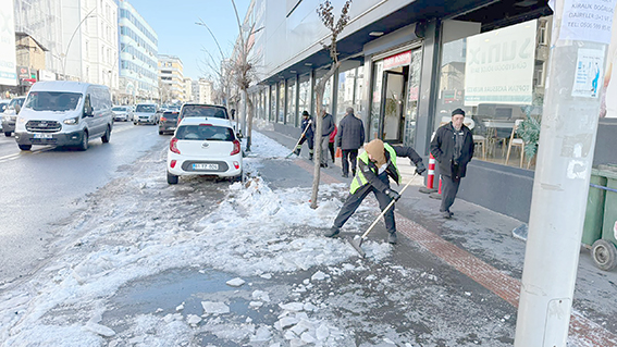 KAR YAĞIŞINA KARŞI TÜM TEDBİRLERİNİ ALDI