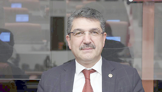 “BU MÜBAREK GECE BİRLİK VE KARDEŞLİĞİMİZİ GÜÇLENDİRSİN”