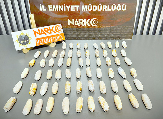 472 GRAM METAMFETAMİN ELE GEÇİRİLDİ
