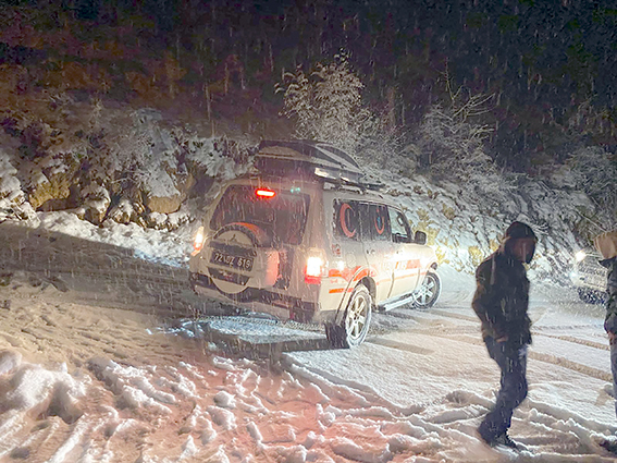 HASTA VATANDAŞ ZAMANINDA HASTANEYE ULAŞTIRILDI