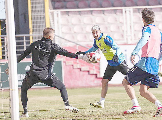 PETROL, ZORLU DEPLASMANDA