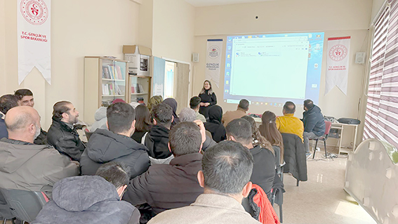 5 İLÇEDE BAĞIMLILIK EĞİTİMLERİ TAMAMLANDI