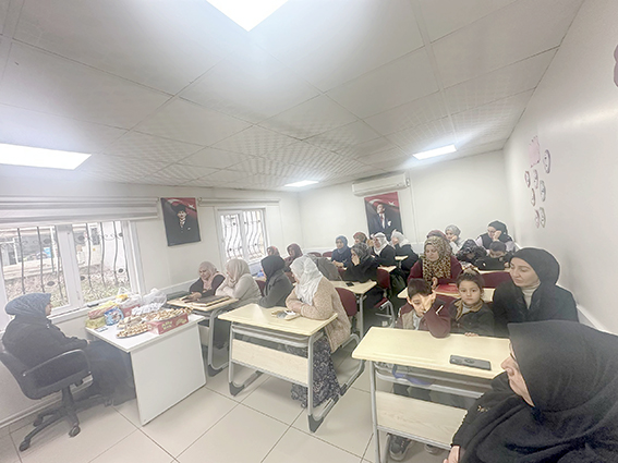 ADEM’DE YETİŞKİNLER İÇİN KUR’AN-I KERİM KURSU