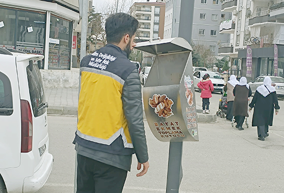 EKMEKLER ÇÖPE DEĞİL MAMAYA DÖNÜŞTÜRÜLÜYOR