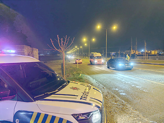 EMNİYET’TEN ÇEVRE YOLU’NDA GECE DENETİMİ