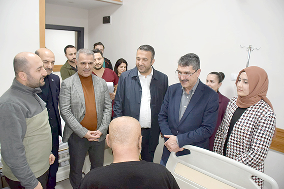 İFTAR SONRASI HASTALARA MORAL