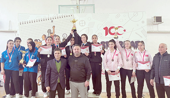 SPOR LİSESİ MASA TENİSİNDE BÖLGE ŞAMPİYONU OLDU
